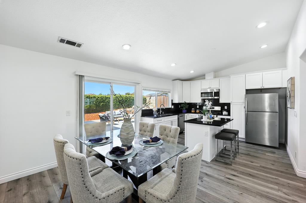 Detail Gallery Image 20 of 60 For 5953 Bellflower Dr, Newark,  CA 94560 - 4 Beds | 2 Baths