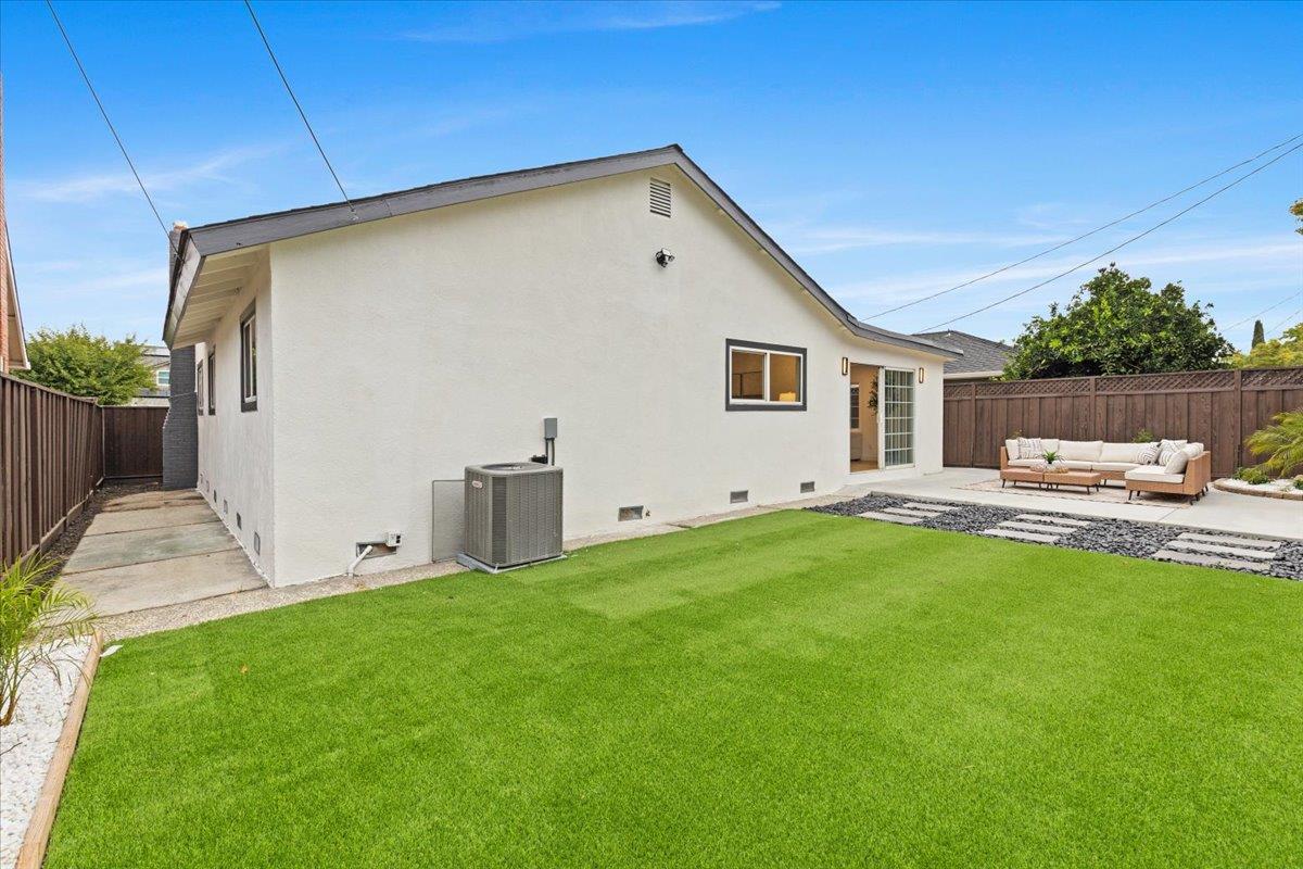 Detail Gallery Image 37 of 41 For 212 Belden Dr, San Jose,  CA 95123 - 3 Beds | 2 Baths