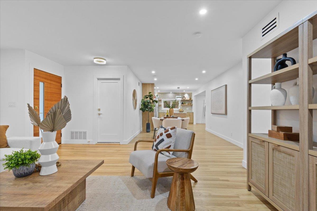 Detail Gallery Image 5 of 41 For 212 Belden Dr, San Jose,  CA 95123 - 3 Beds | 2 Baths