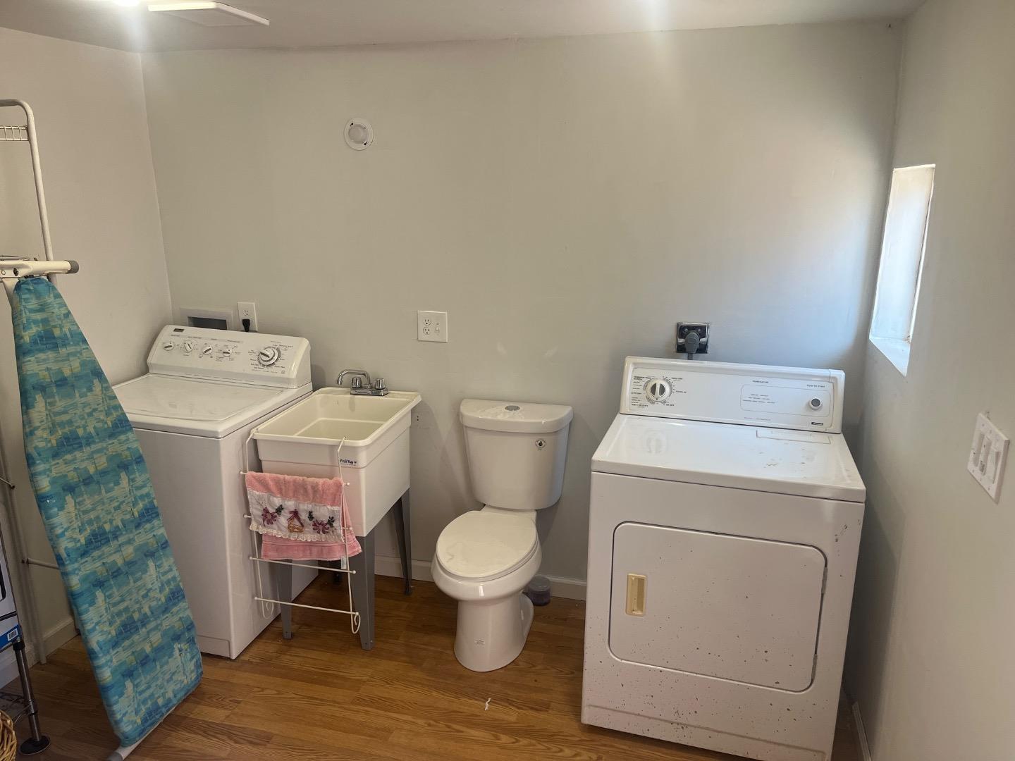 Detail Gallery Image 22 of 27 For 105 Palm Ave, Watsonville,  CA 95076 - 3 Beds | 1/1 Baths