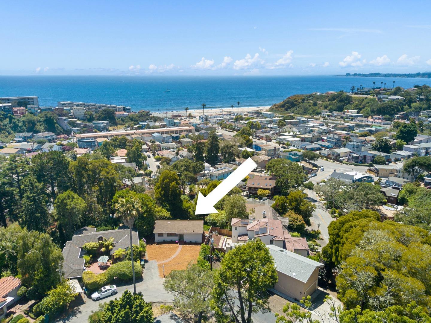 Detail Gallery Image 2 of 45 For 206 Bayview Ct, Aptos,  CA 95003 - 1 Beds | 1 Baths