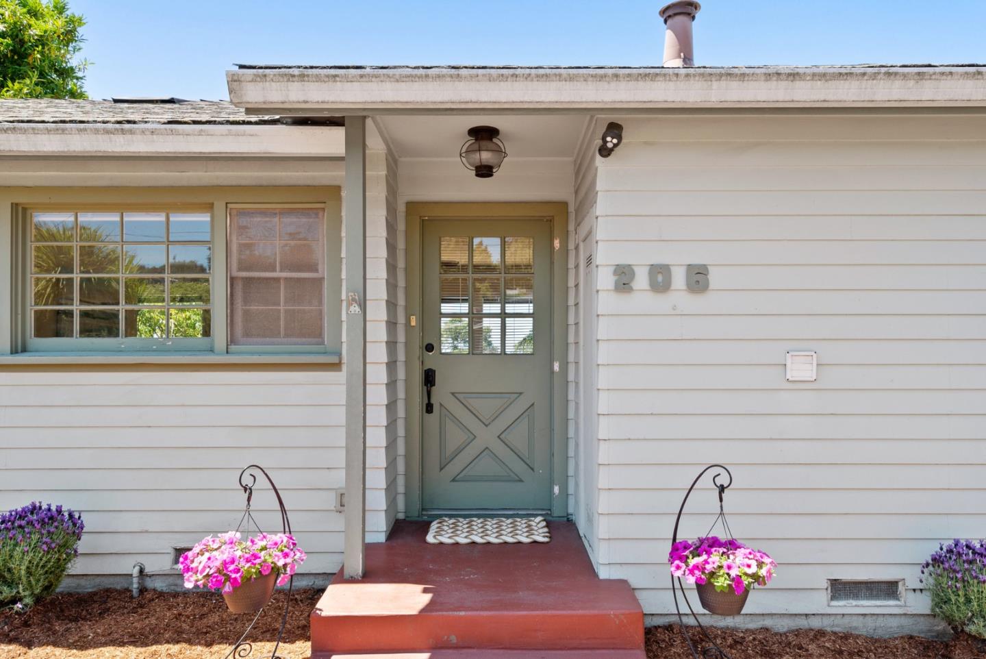 Detail Gallery Image 5 of 45 For 206 Bayview Ct, Aptos,  CA 95003 - 1 Beds | 1 Baths