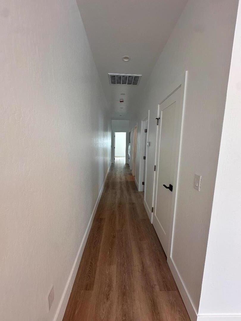 Detail Gallery Image 4 of 9 For 327 Commercial Ave, South San Francisco,  CA 94080 - 3 Beds | 2 Baths