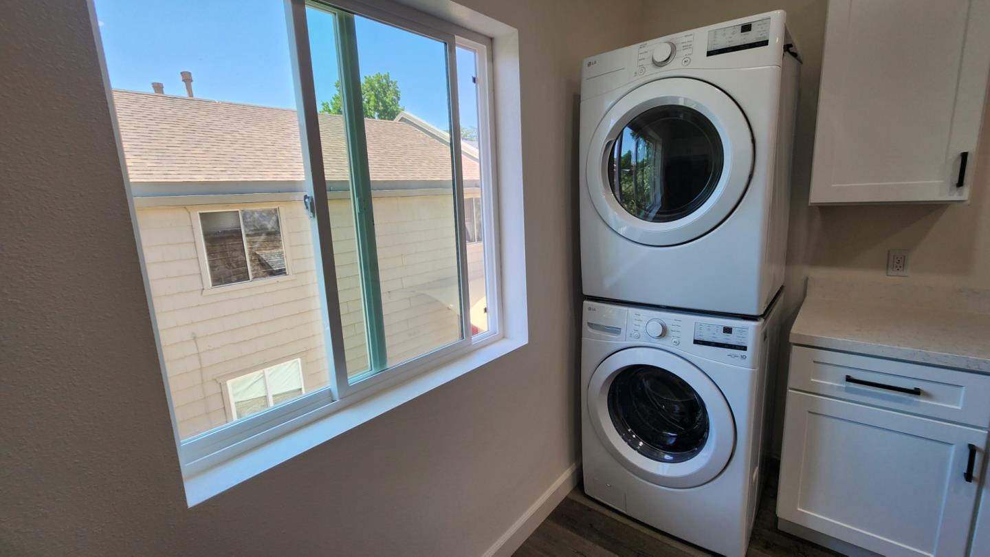 Detail Gallery Image 7 of 16 For 728 W 1st Ave #201,  Chico,  CA 95926 - 2 Beds | 1 Baths
