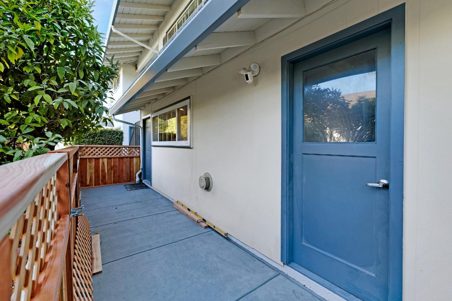 Detail Gallery Image 29 of 38 For 22562 Alcalde Rd, Cupertino,  CA 95014 - 4 Beds | 3 Baths