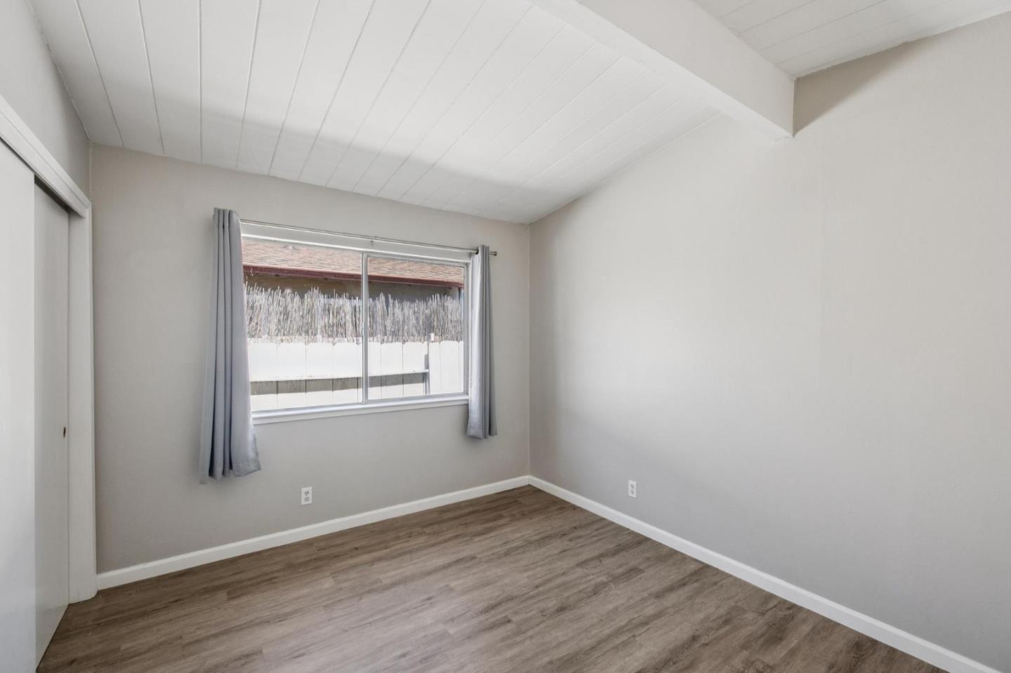 Detail Gallery Image 19 of 29 For 3271 Alma St, Palo Alto,  CA 94306 - 3 Beds | 2 Baths