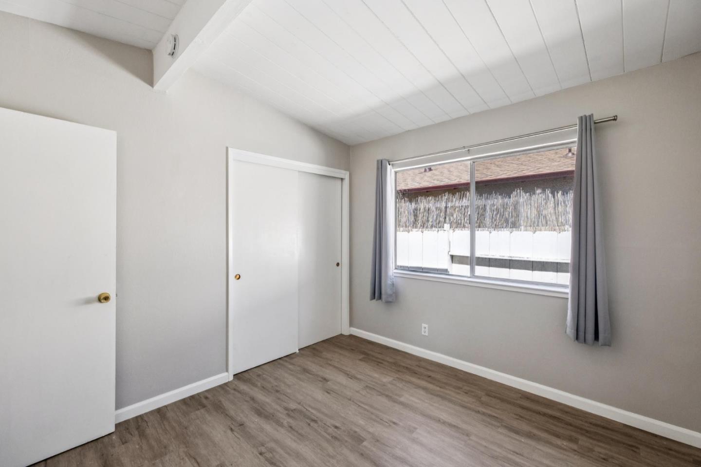 Detail Gallery Image 20 of 29 For 3271 Alma St, Palo Alto,  CA 94306 - 3 Beds | 2 Baths