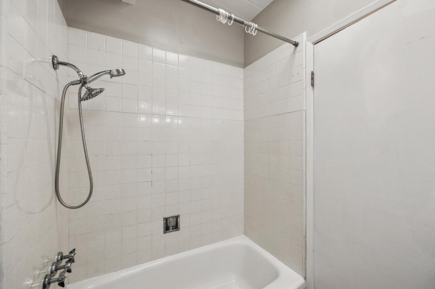 Detail Gallery Image 23 of 29 For 3271 Alma St, Palo Alto,  CA 94306 - 3 Beds | 2 Baths