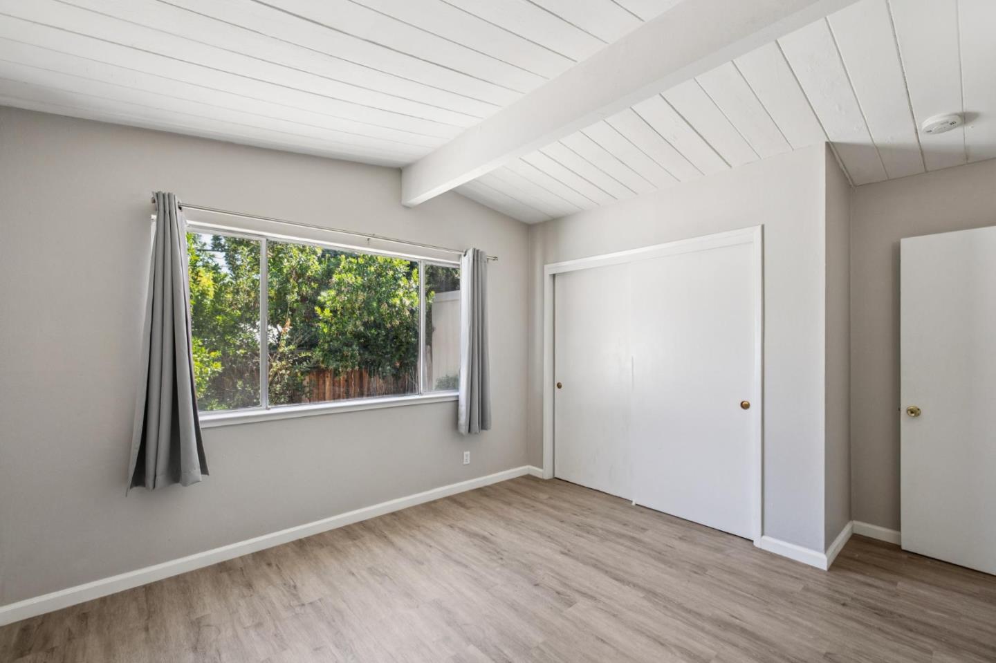 Detail Gallery Image 26 of 29 For 3271 Alma St, Palo Alto,  CA 94306 - 3 Beds | 2 Baths