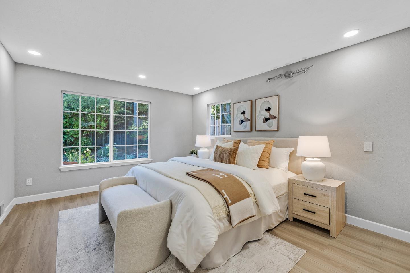 Detail Gallery Image 15 of 38 For 22562 Alcalde Rd, Cupertino,  CA 95014 - – Beds | – Baths