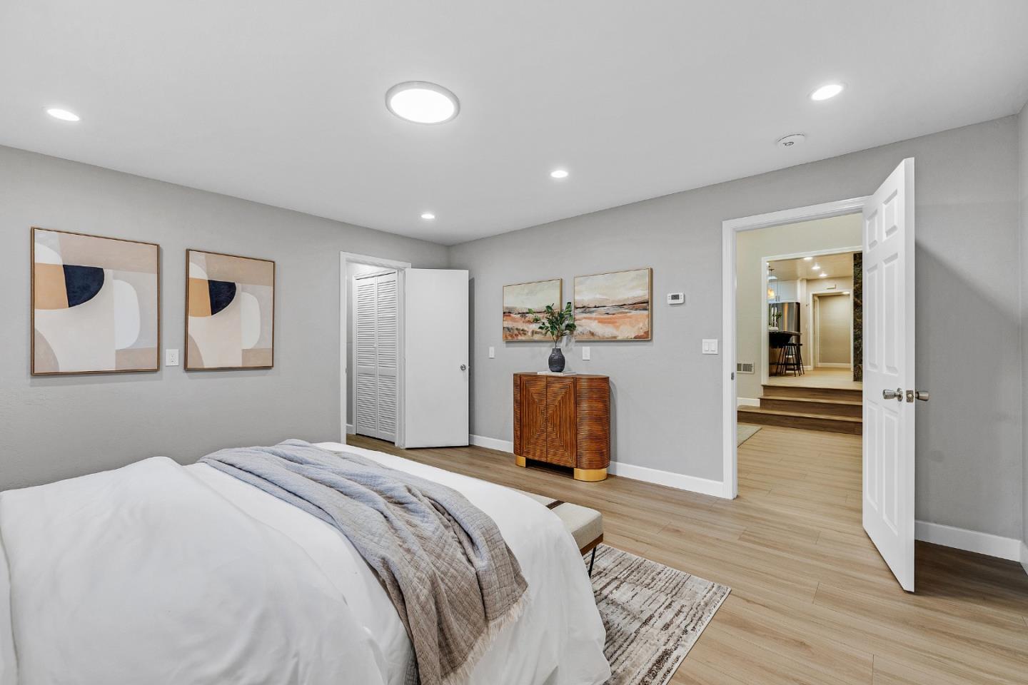 Detail Gallery Image 26 of 38 For 22562 Alcalde Rd, Cupertino,  CA 95014 - – Beds | – Baths