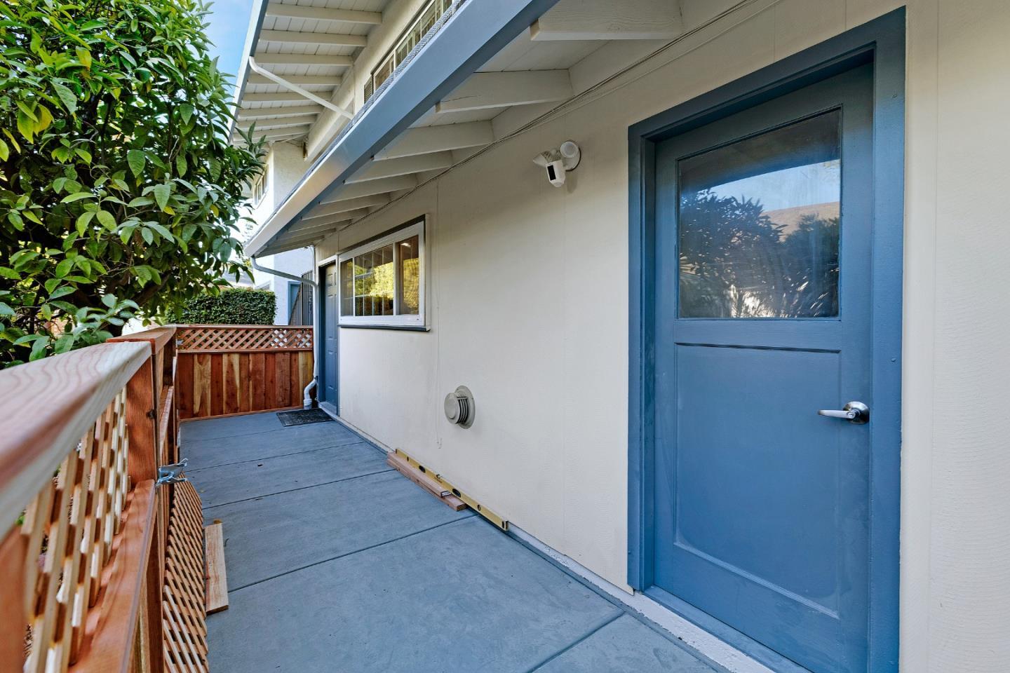 Detail Gallery Image 29 of 38 For 22562 Alcalde Rd, Cupertino,  CA 95014 - – Beds | – Baths