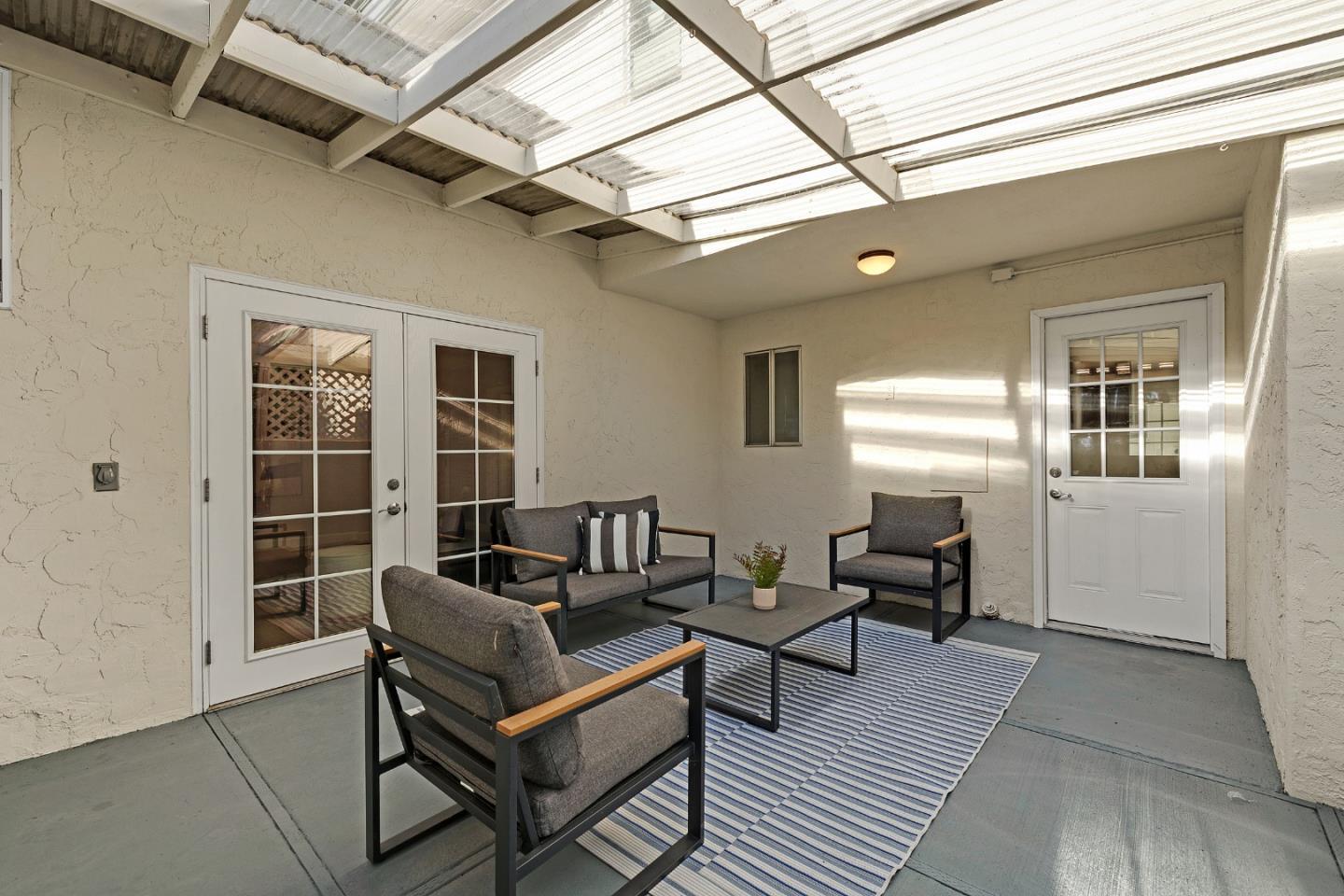 Detail Gallery Image 32 of 38 For 22562 Alcalde Rd, Cupertino,  CA 95014 - – Beds | – Baths