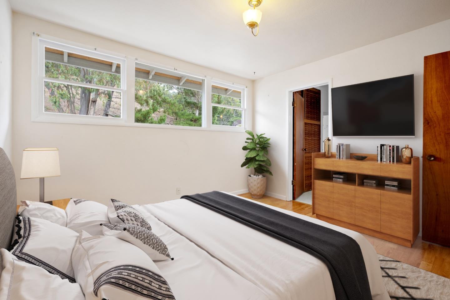 Detail Gallery Image 22 of 37 For 928 Corona Dr, Pacifica,  CA 94044 - 3 Beds | 2 Baths