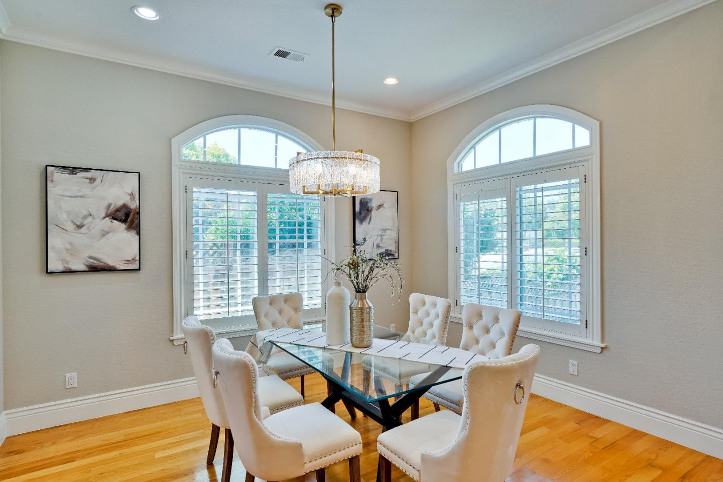 Detail Gallery Image 12 of 82 For 10430 Stern Ave, Cupertino,  CA 95014 - 5 Beds | 4 Baths
