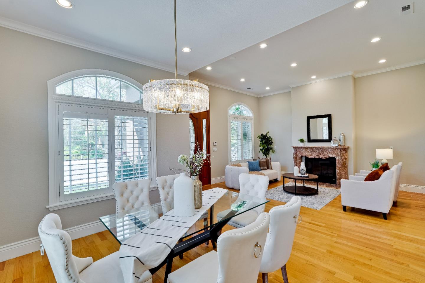 Detail Gallery Image 13 of 82 For 10430 Stern Ave, Cupertino,  CA 95014 - 5 Beds | 4 Baths