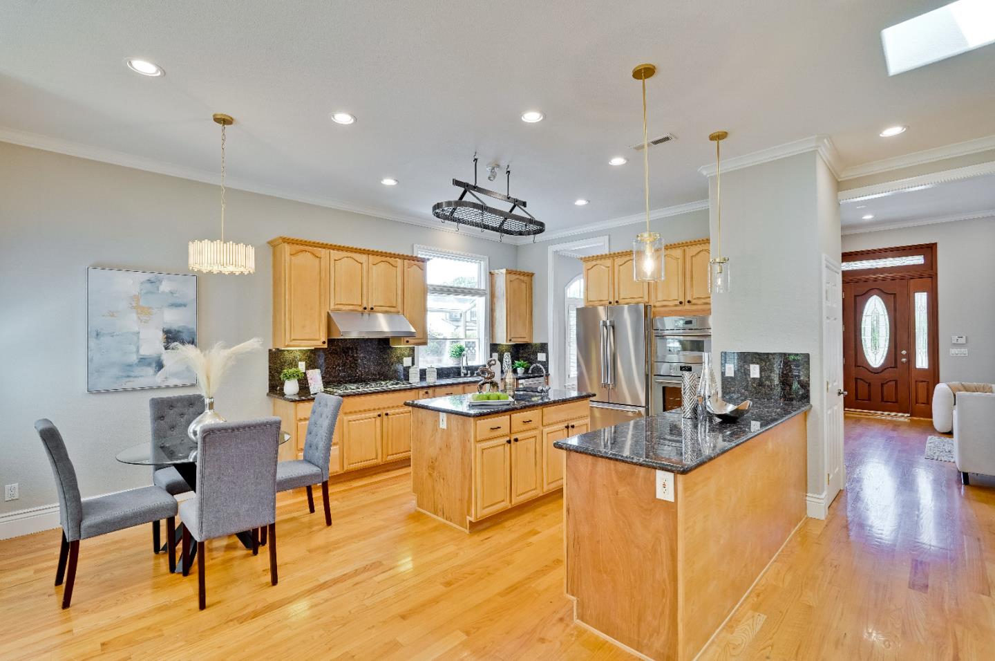 Detail Gallery Image 16 of 82 For 10430 Stern Ave, Cupertino,  CA 95014 - 5 Beds | 4 Baths