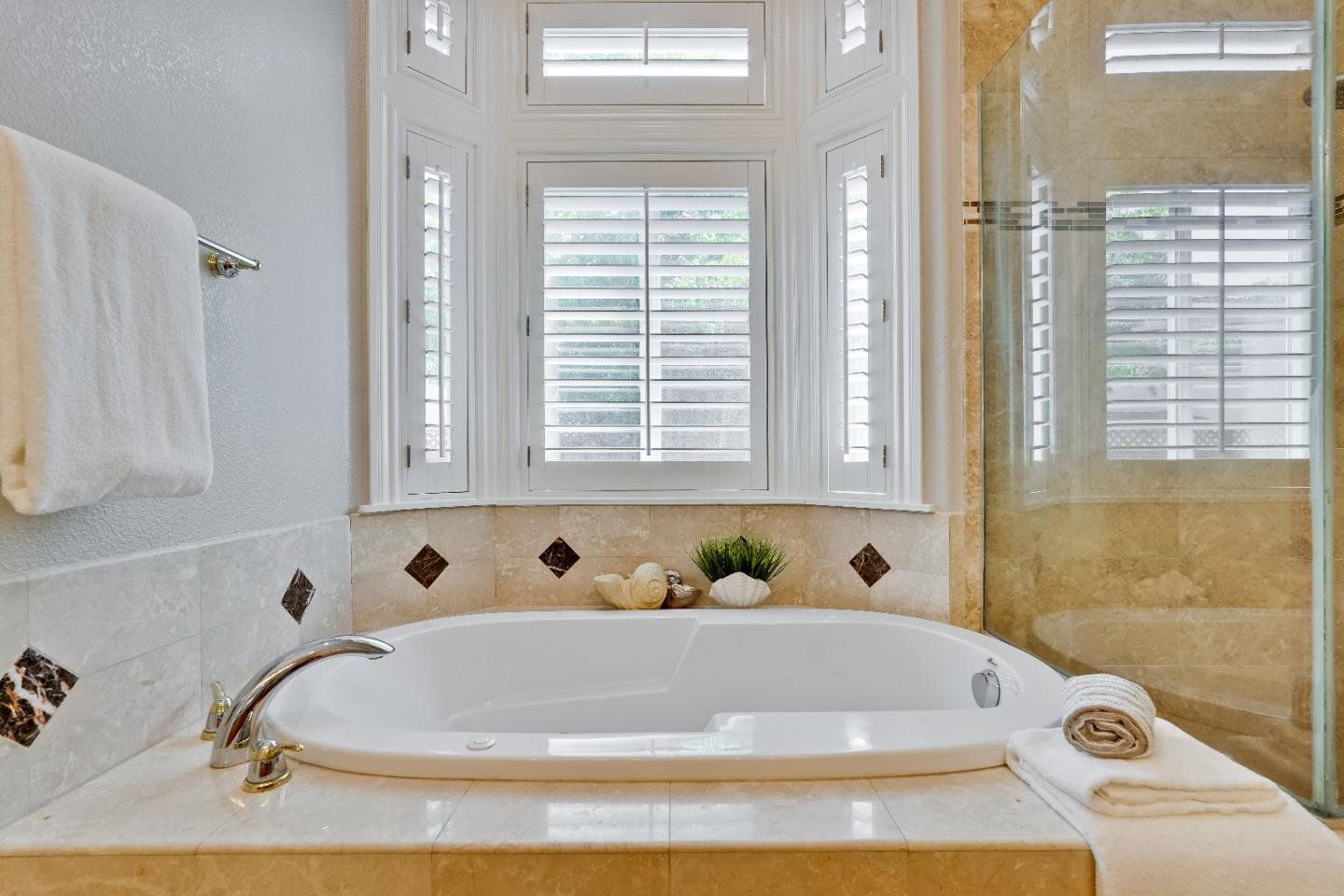 Detail Gallery Image 44 of 82 For 10430 Stern Ave, Cupertino,  CA 95014 - 5 Beds | 4 Baths