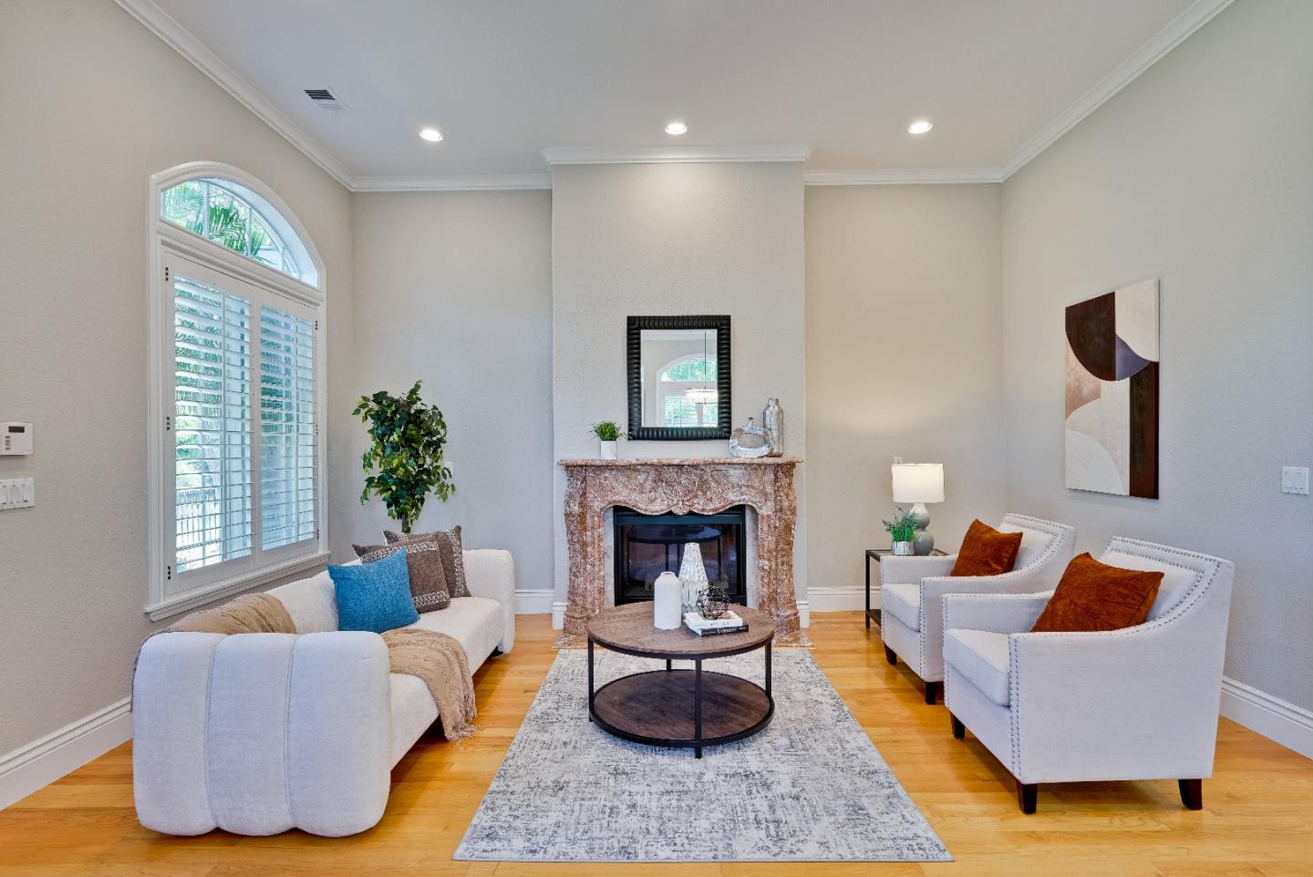 Detail Gallery Image 6 of 82 For 10430 Stern Ave, Cupertino,  CA 95014 - 5 Beds | 4 Baths