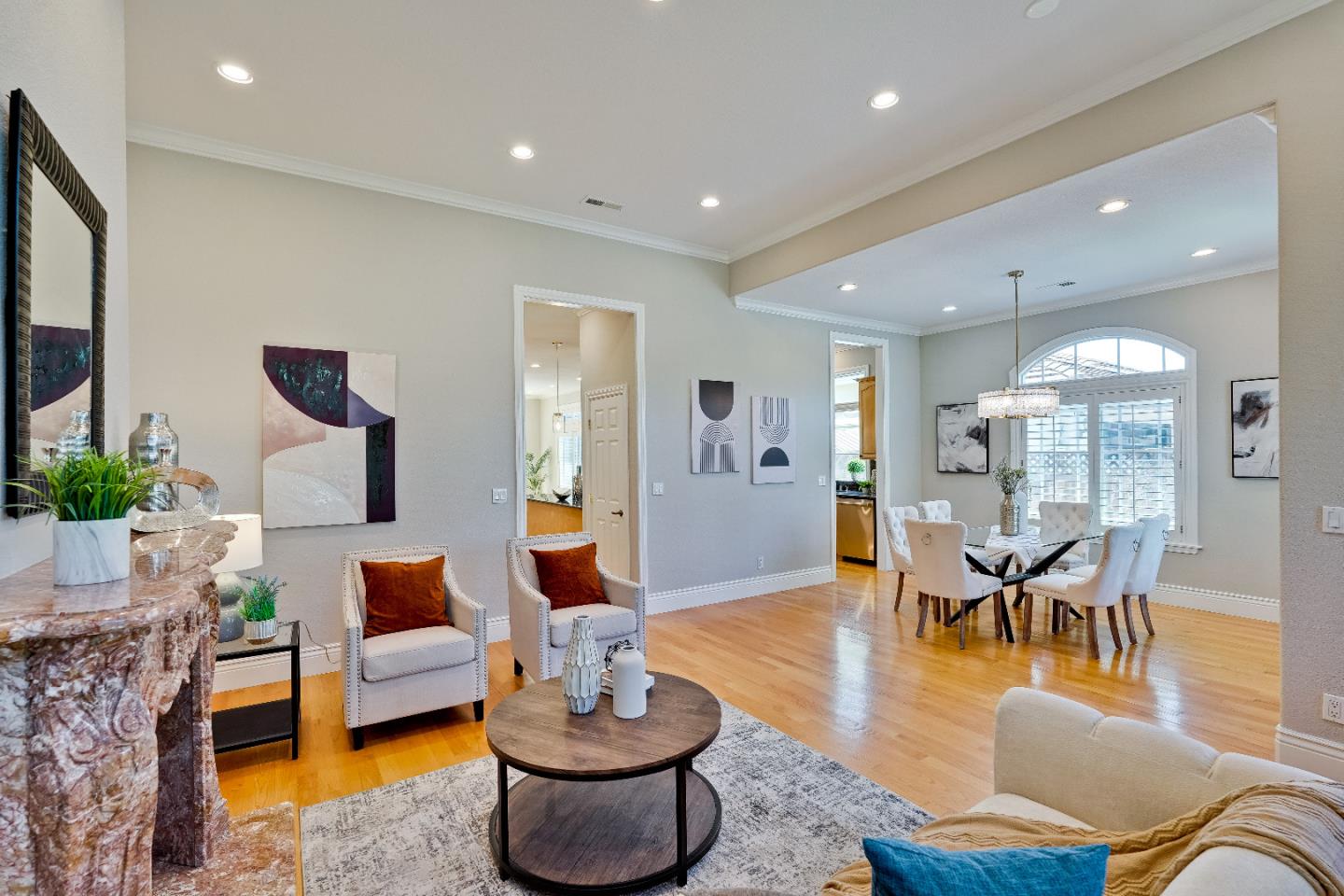 Detail Gallery Image 9 of 82 For 10430 Stern Ave, Cupertino,  CA 95014 - 5 Beds | 4 Baths