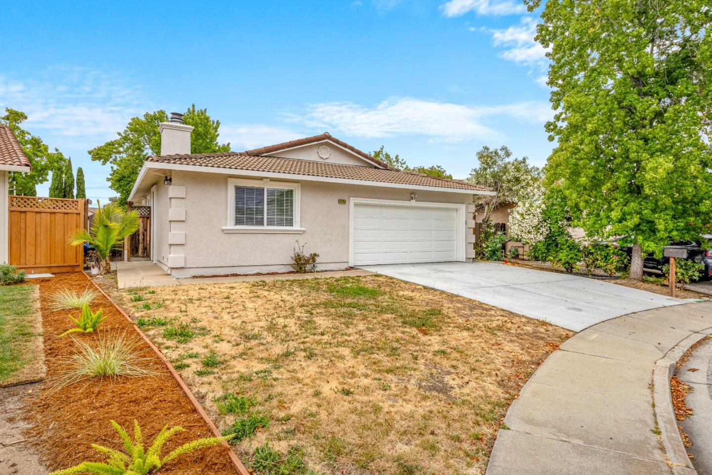 Detail Gallery Image 4 of 62 For 6084 Amador Pl, Newark,  CA 94560 - 3 Beds | 2 Baths