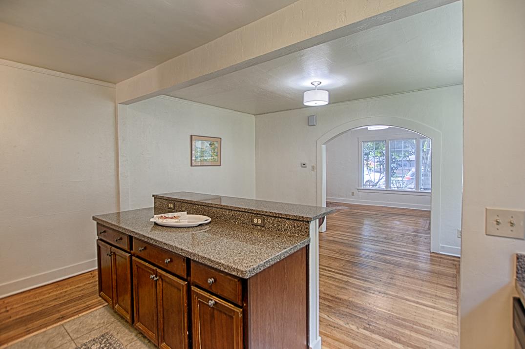 Detail Gallery Image 19 of 25 For 144 Van Ness Ave, Santa Cruz,  CA 95060 - – Beds | – Baths