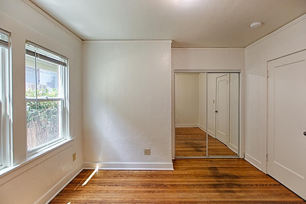 Detail Gallery Image 22 of 25 For 144 Van Ness Ave, Santa Cruz,  CA 95060 - – Beds | – Baths