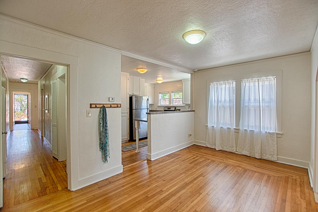 Detail Gallery Image 7 of 25 For 144 Van Ness Ave, Santa Cruz,  CA 95060 - – Beds | – Baths