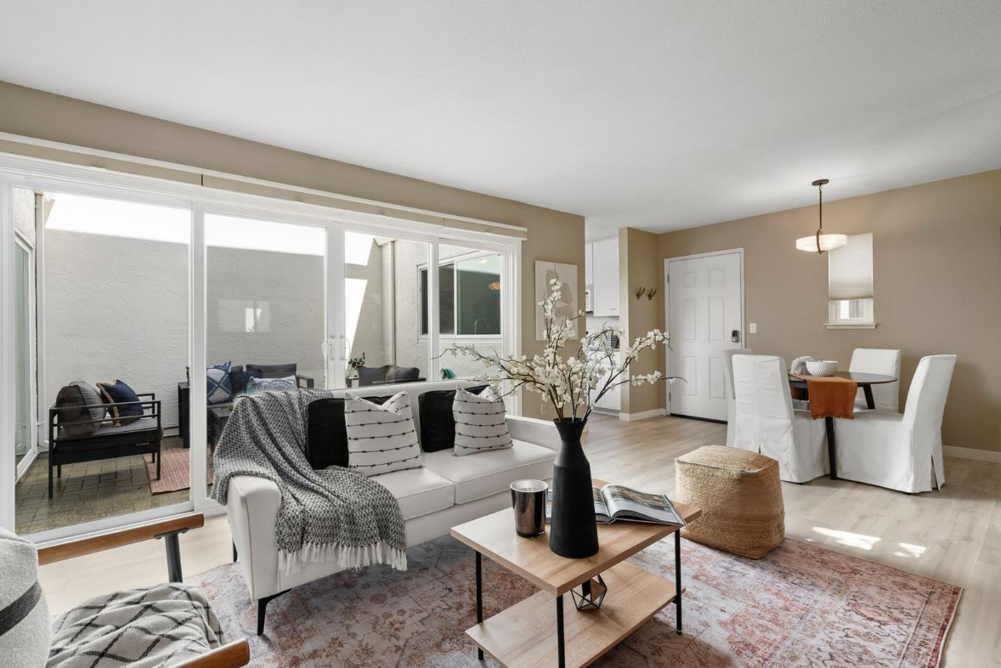 Detail Gallery Image 6 of 32 For 1919 Alameda De Las Pulgas #97,  San Mateo,  CA 94403 - 2 Beds | 2 Baths