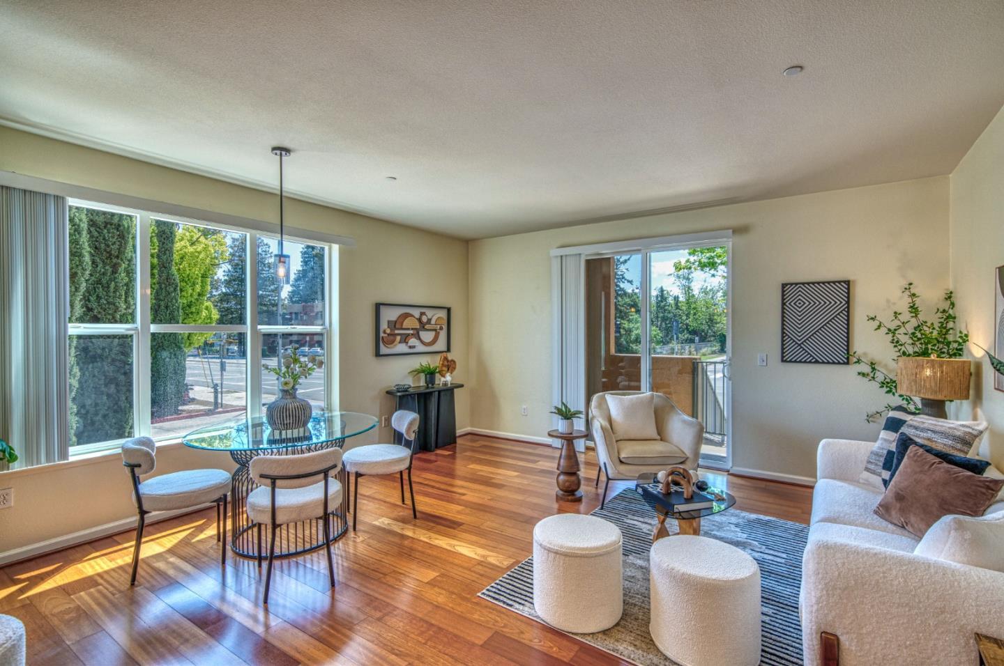 Detail Gallery Image 3 of 39 For 1445 Fruitdale Ave #101,  San Jose,  CA 95128 - 1 Beds | 1 Baths
