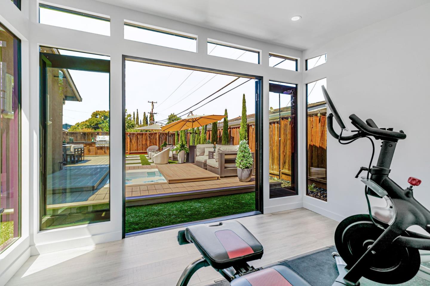 Detail Gallery Image 34 of 72 For 5562 Starcrest Dr, San Jose,  CA 95123 - 3 Beds | 3 Baths