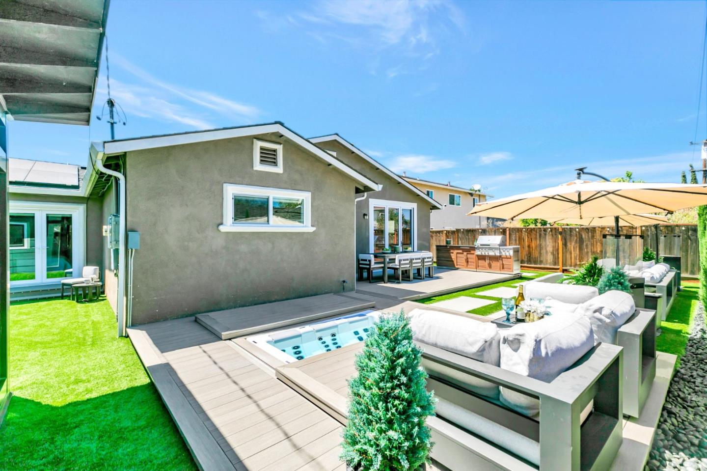 Detail Gallery Image 37 of 72 For 5562 Starcrest Dr, San Jose,  CA 95123 - 3 Beds | 3 Baths