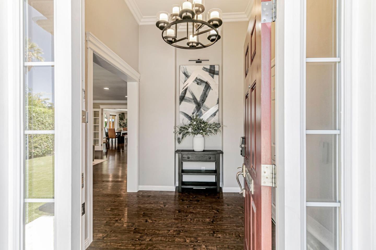 Detail Gallery Image 4 of 72 For 5562 Starcrest Dr, San Jose,  CA 95123 - 3 Beds | 3 Baths
