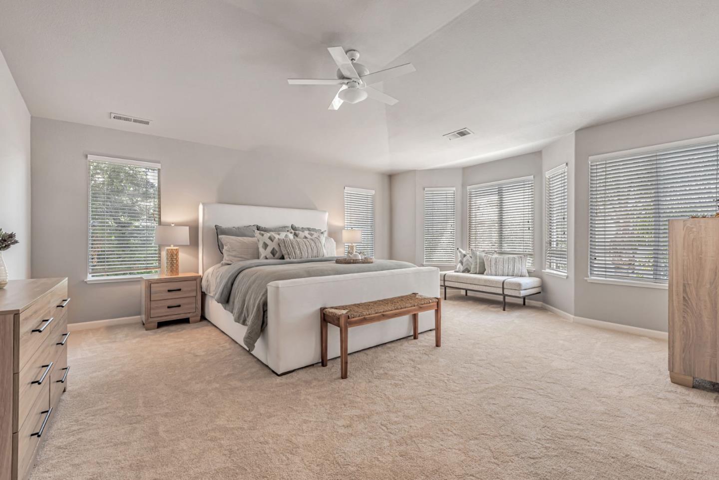 Detail Gallery Image 28 of 48 For 298 Gardenia Dr, San Jose,  CA 95123 - 4 Beds | 4 Baths