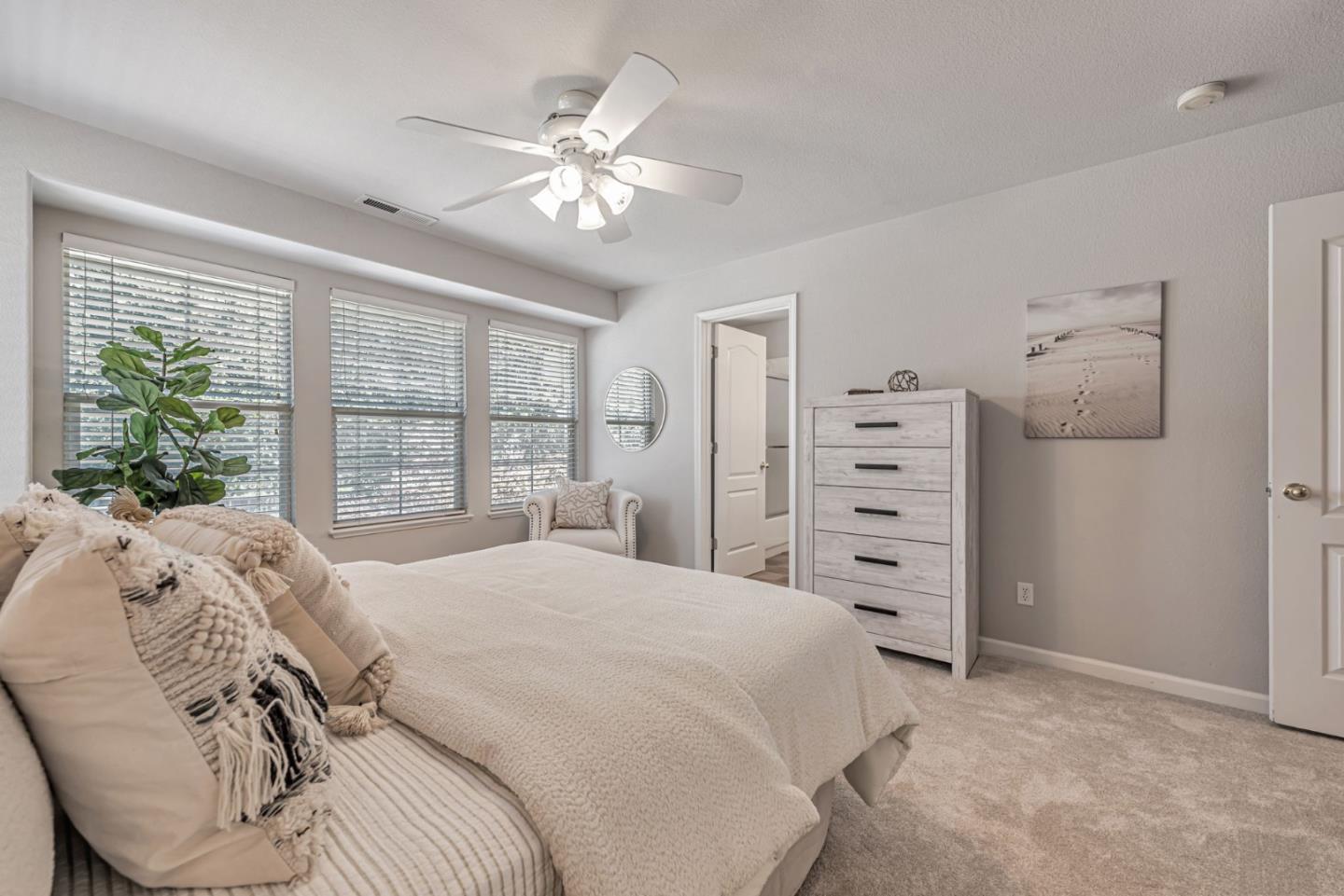 Detail Gallery Image 34 of 48 For 298 Gardenia Dr, San Jose,  CA 95123 - 4 Beds | 4 Baths