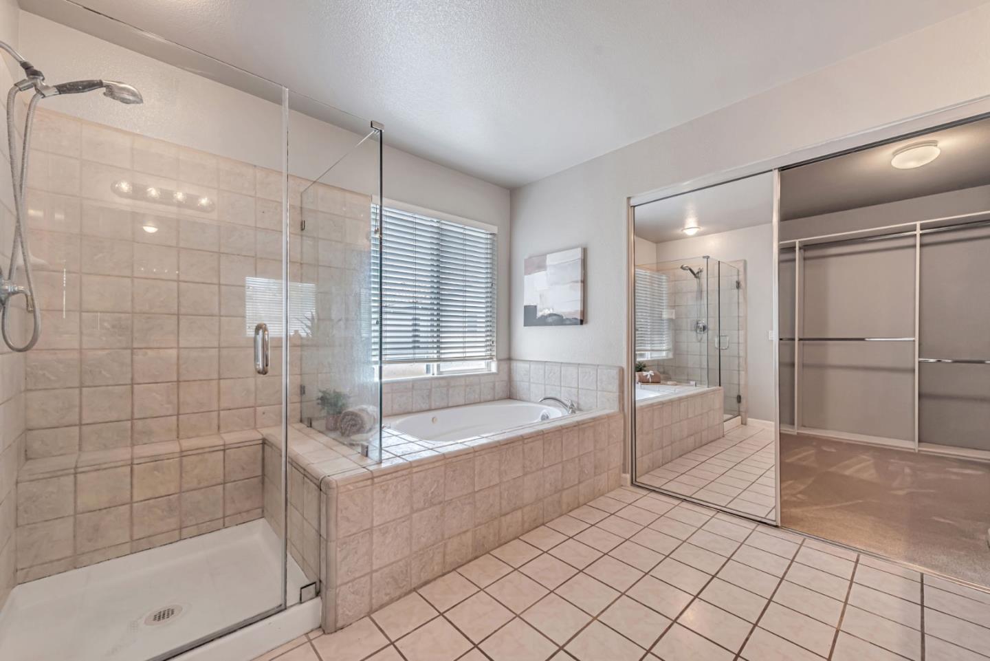 Detail Gallery Image 38 of 48 For 298 Gardenia Dr, San Jose,  CA 95123 - 4 Beds | 4 Baths