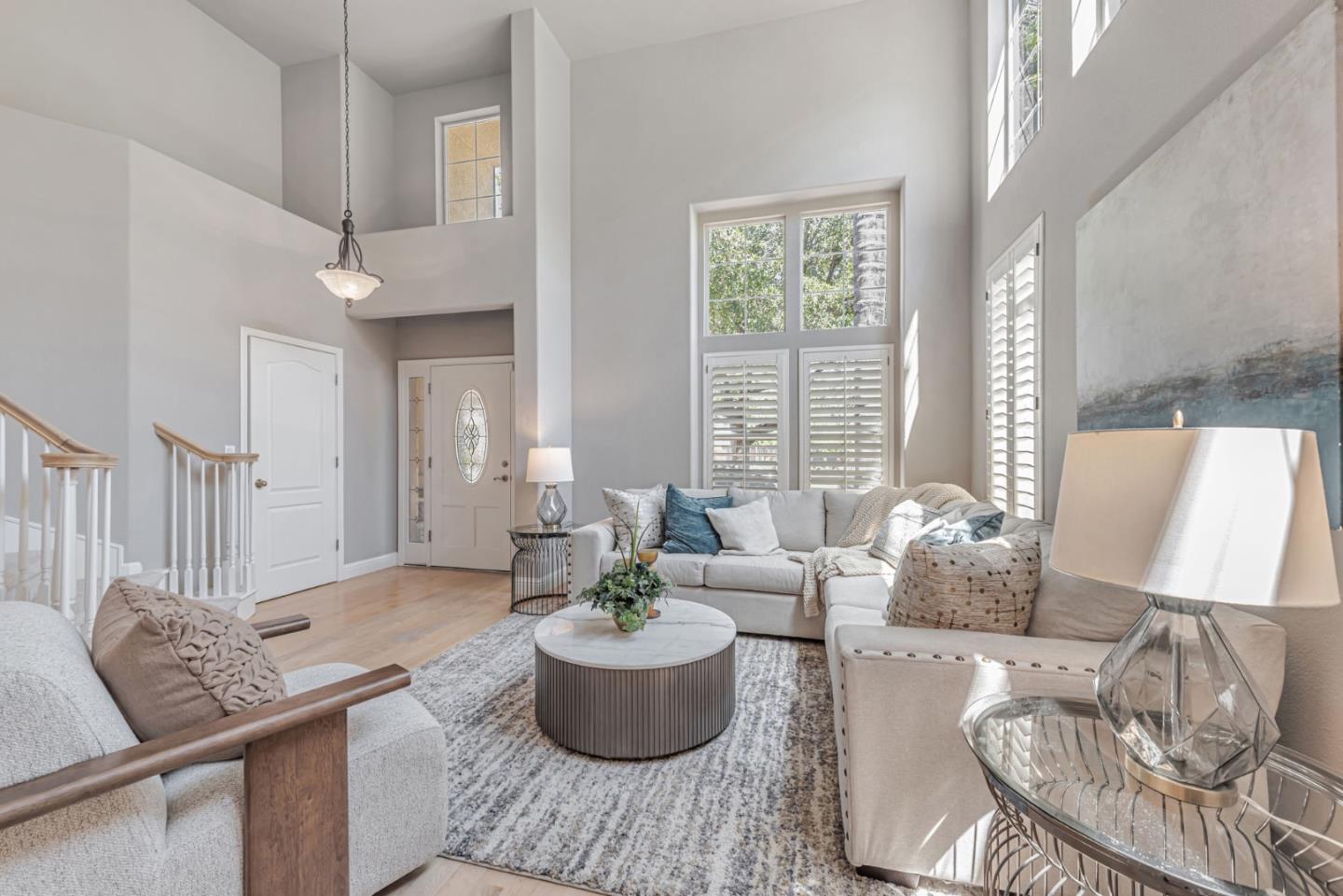 Detail Gallery Image 4 of 48 For 298 Gardenia Dr, San Jose,  CA 95123 - 4 Beds | 4 Baths