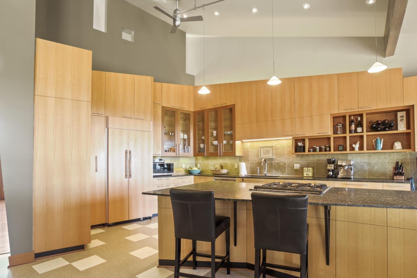 Detail Gallery Image 7 of 46 For 7405 Alpine Rd, La Honda,  CA 94020 - 4 Beds | 2/1 Baths