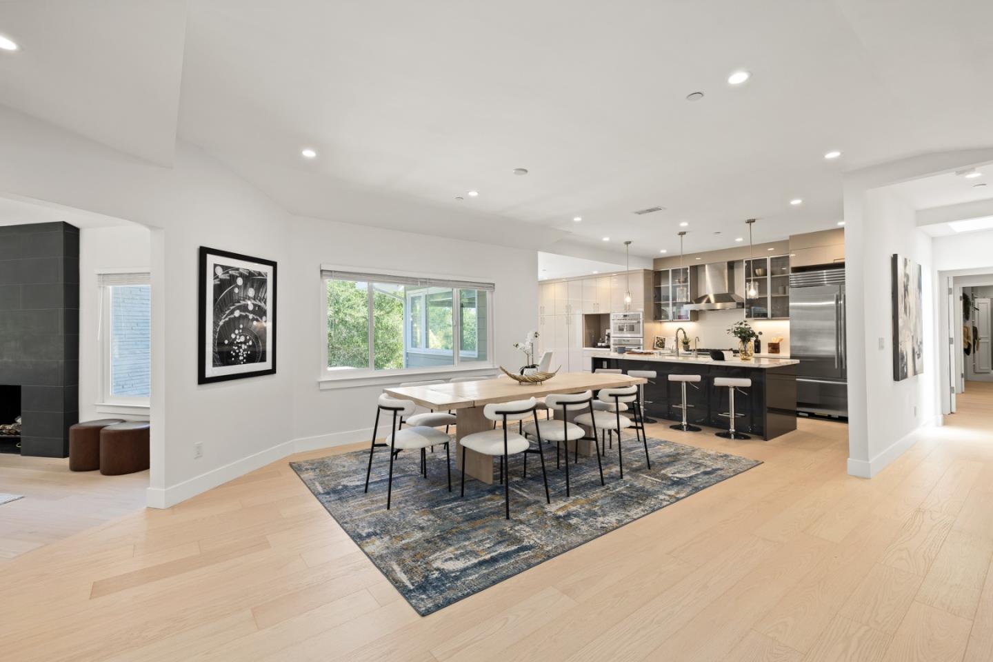 Detail Gallery Image 13 of 61 For 785 Pullman Rd, Hillsborough,  CA 94010 - 6 Beds | 6/1 Baths