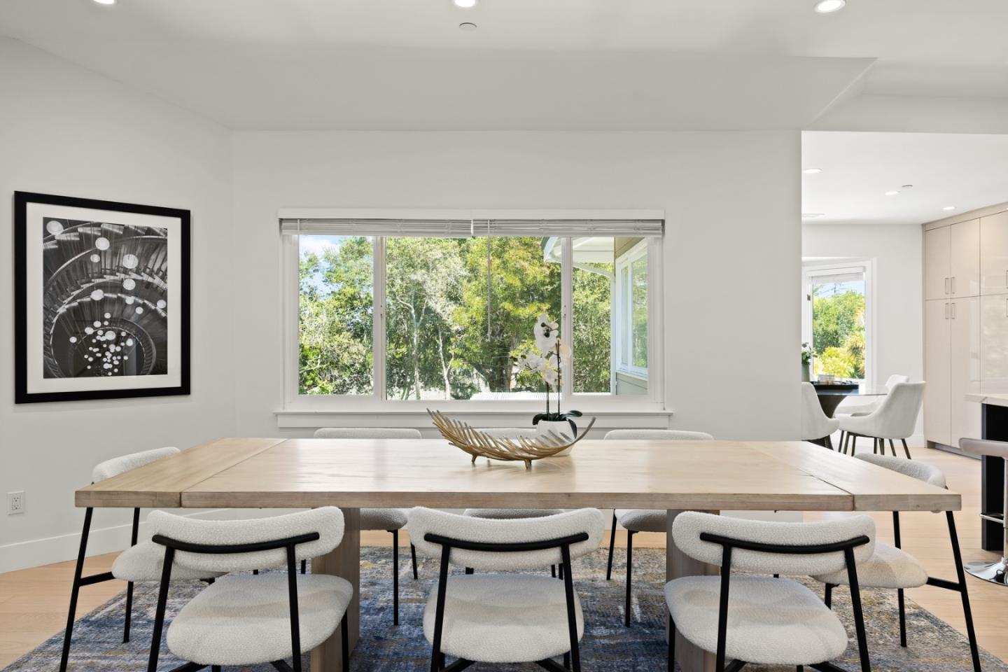 Detail Gallery Image 14 of 61 For 785 Pullman Rd, Hillsborough,  CA 94010 - 6 Beds | 6/1 Baths