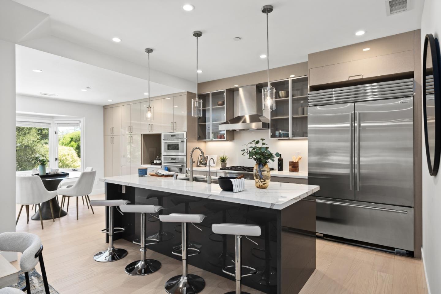 Detail Gallery Image 16 of 61 For 785 Pullman Rd, Hillsborough,  CA 94010 - 6 Beds | 6/1 Baths