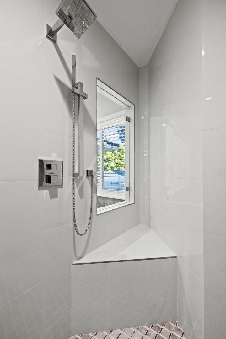 Detail Gallery Image 32 of 61 For 785 Pullman Rd, Hillsborough,  CA 94010 - 6 Beds | 6/1 Baths