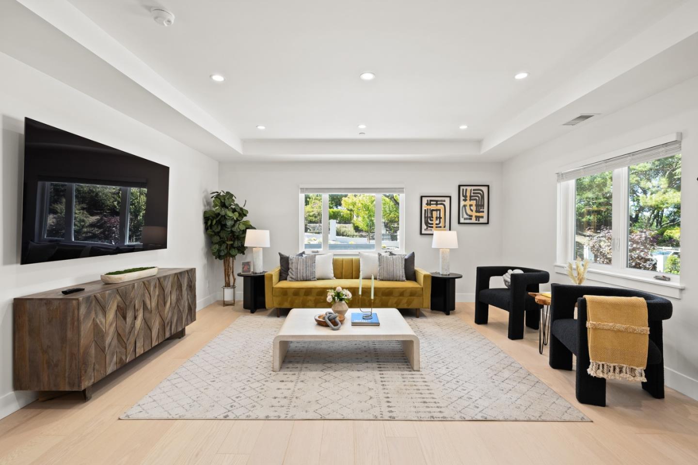 Detail Gallery Image 35 of 61 For 785 Pullman Rd, Hillsborough,  CA 94010 - 6 Beds | 6/1 Baths