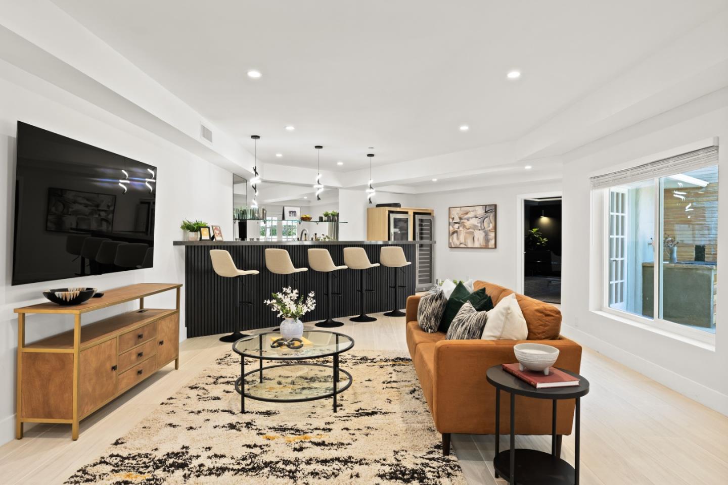 Detail Gallery Image 45 of 61 For 785 Pullman Rd, Hillsborough,  CA 94010 - 6 Beds | 6/1 Baths