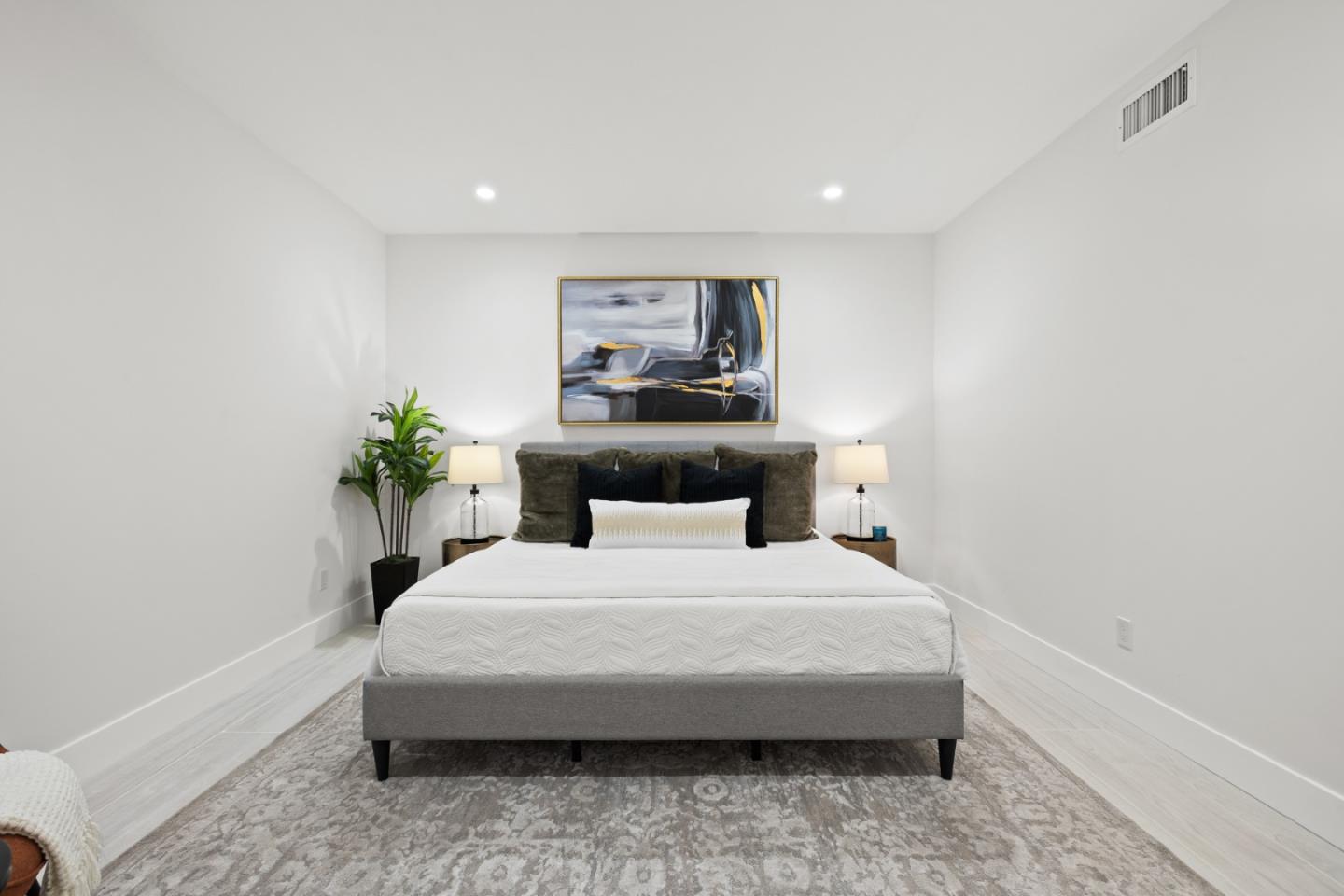 Detail Gallery Image 54 of 61 For 785 Pullman Rd, Hillsborough,  CA 94010 - 6 Beds | 6/1 Baths