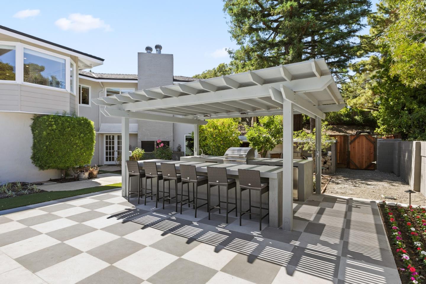 Detail Gallery Image 59 of 61 For 785 Pullman Rd, Hillsborough,  CA 94010 - 6 Beds | 6/1 Baths