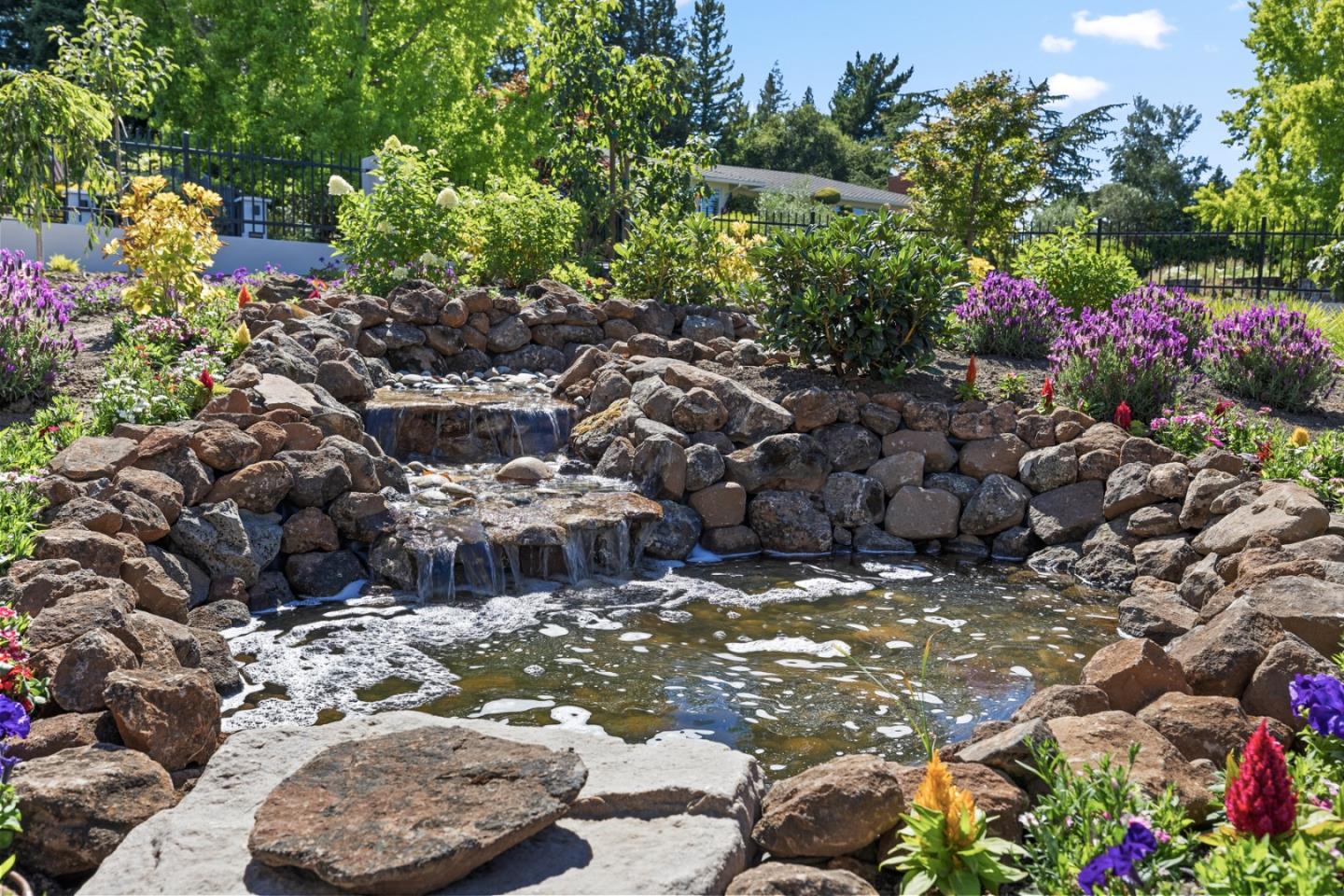 Detail Gallery Image 6 of 61 For 785 Pullman Rd, Hillsborough,  CA 94010 - 6 Beds | 6/1 Baths