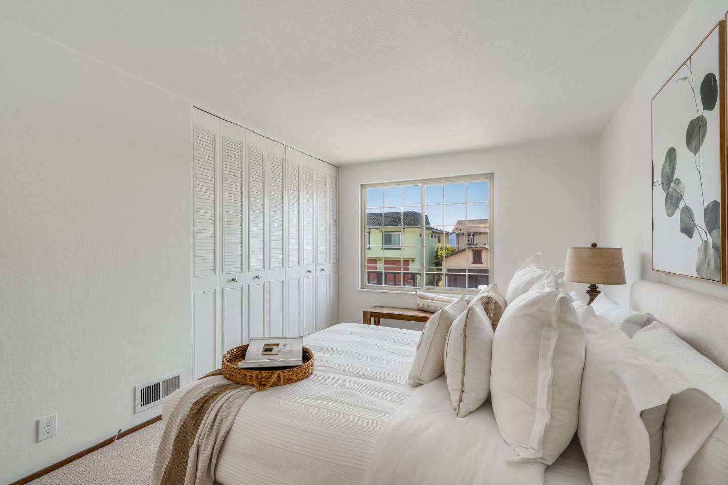 Detail Gallery Image 28 of 54 For 373 Coral Ridge Dr, Pacifica,  CA 94044 - 4 Beds | 3 Baths