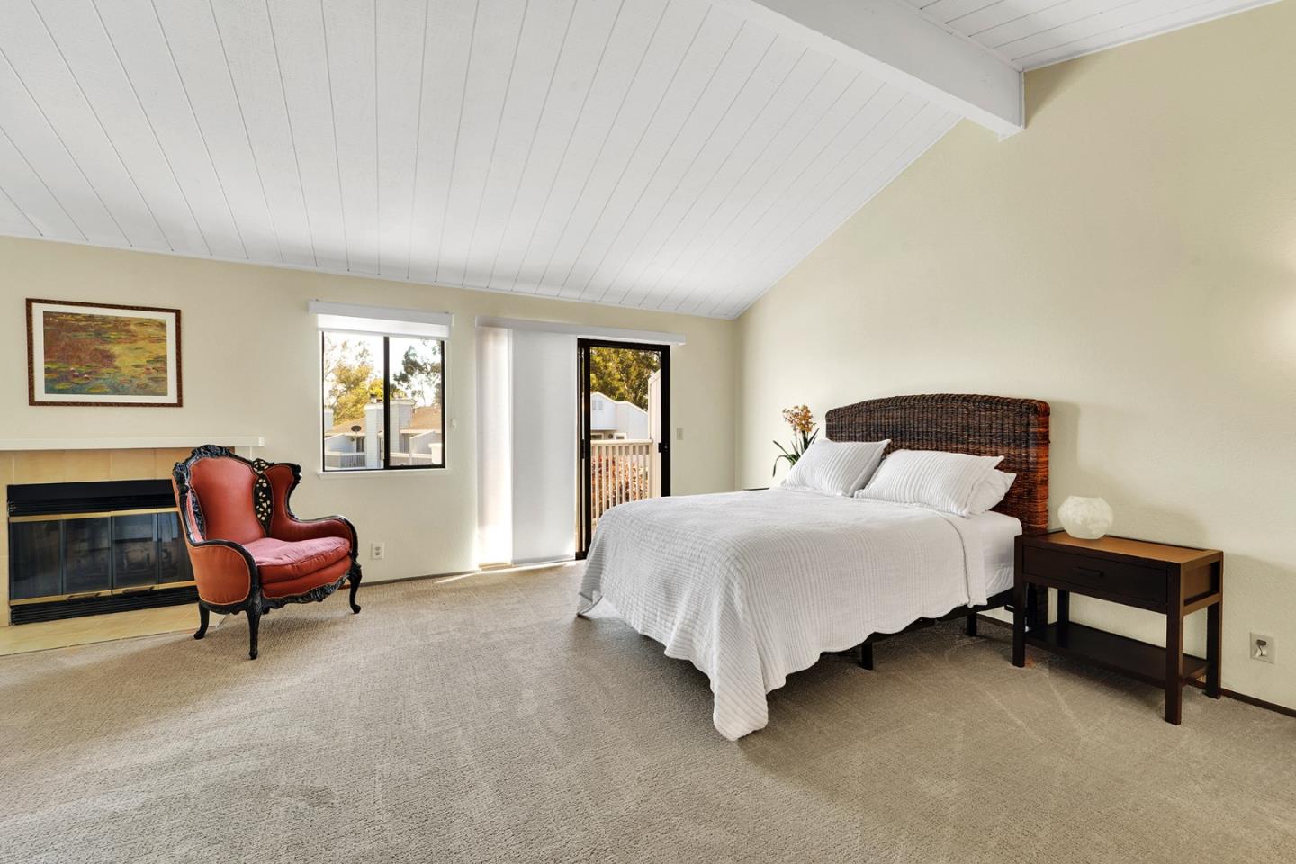 Detail Gallery Image 19 of 40 For 2958 Leotar Cir, Santa Cruz,  CA 95062 - 2 Beds | 2/1 Baths