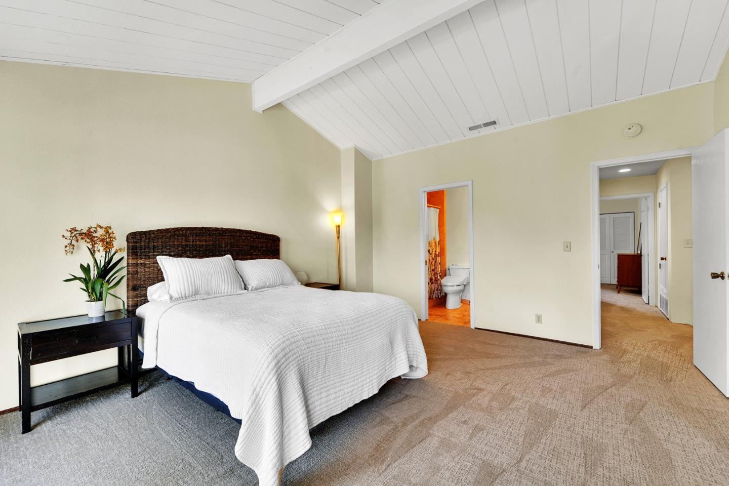 Detail Gallery Image 21 of 40 For 2958 Leotar Cir, Santa Cruz,  CA 95062 - 2 Beds | 2/1 Baths
